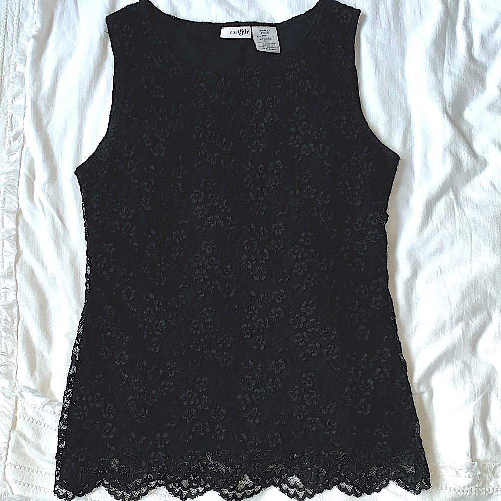 💥 East 5th lace sleeveless top